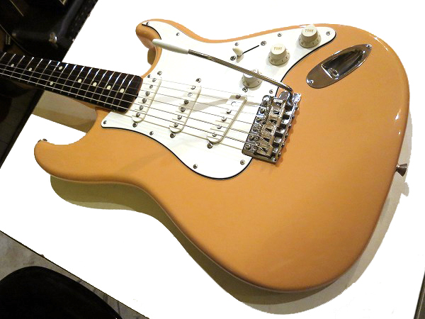 Rare! Fender Japan ST62M Shell Pink ミディアムスケール 初期モデル ...